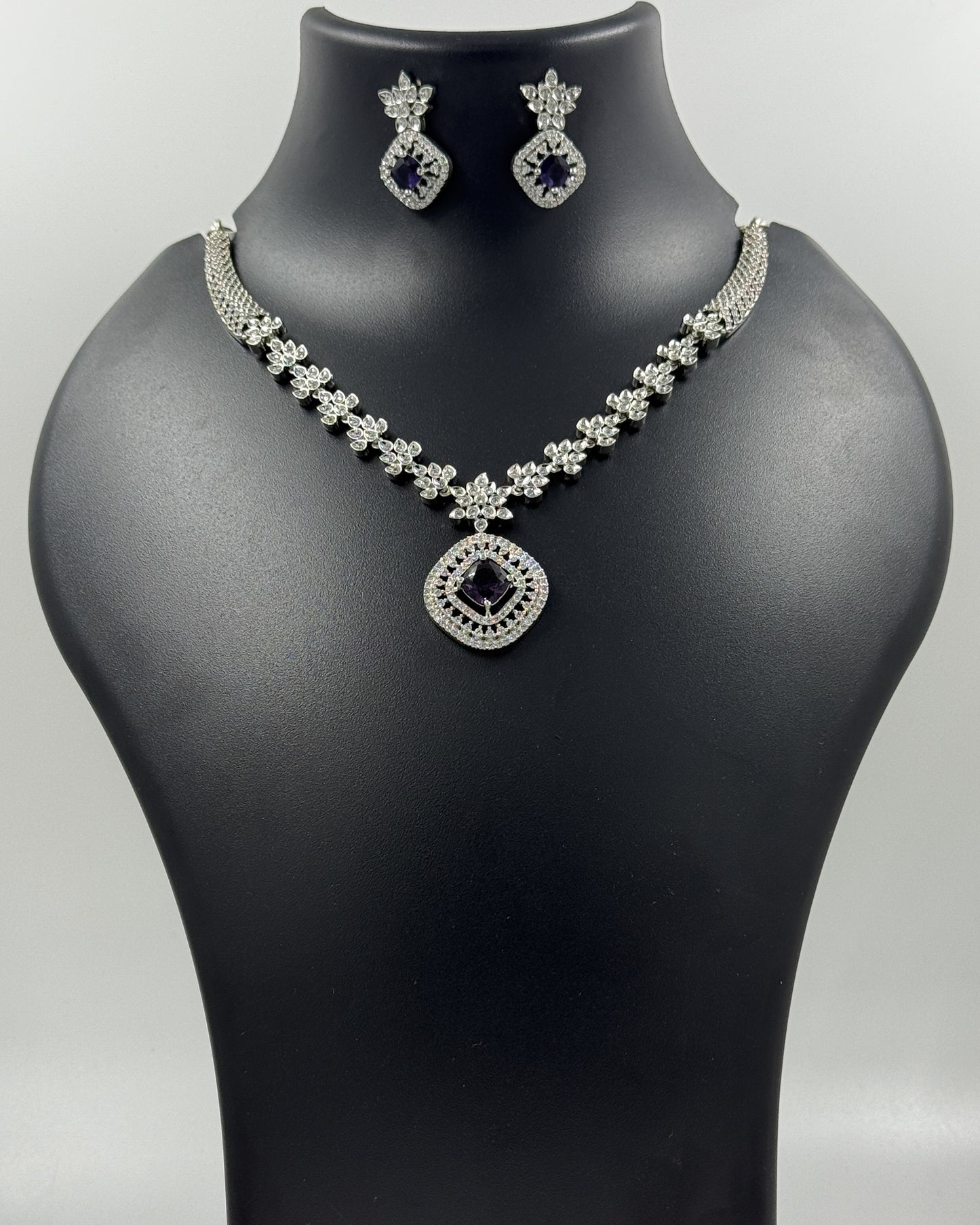 Parijaat Bloom AD Stone Necklace