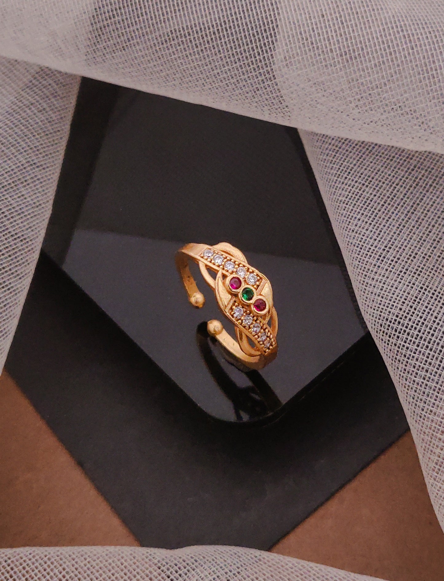 Trendy 3 Stone Ring