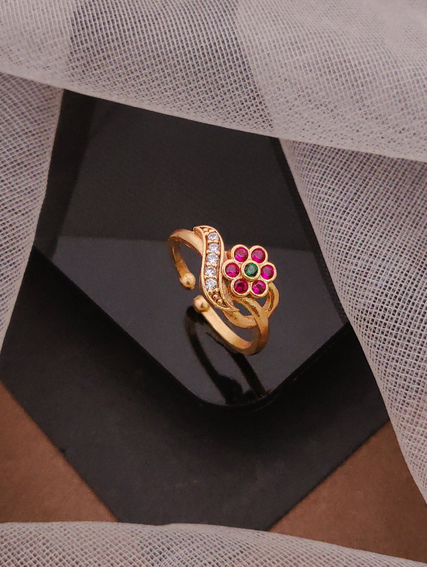 Floral Gold Ring with Gemstone Accents