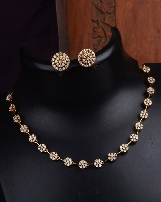 Classic Floral Diamond Necklace Set