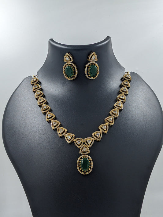 Emerald Stone Necklace Set