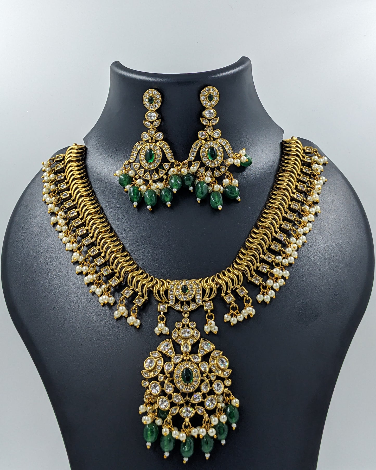 The Raani Haar