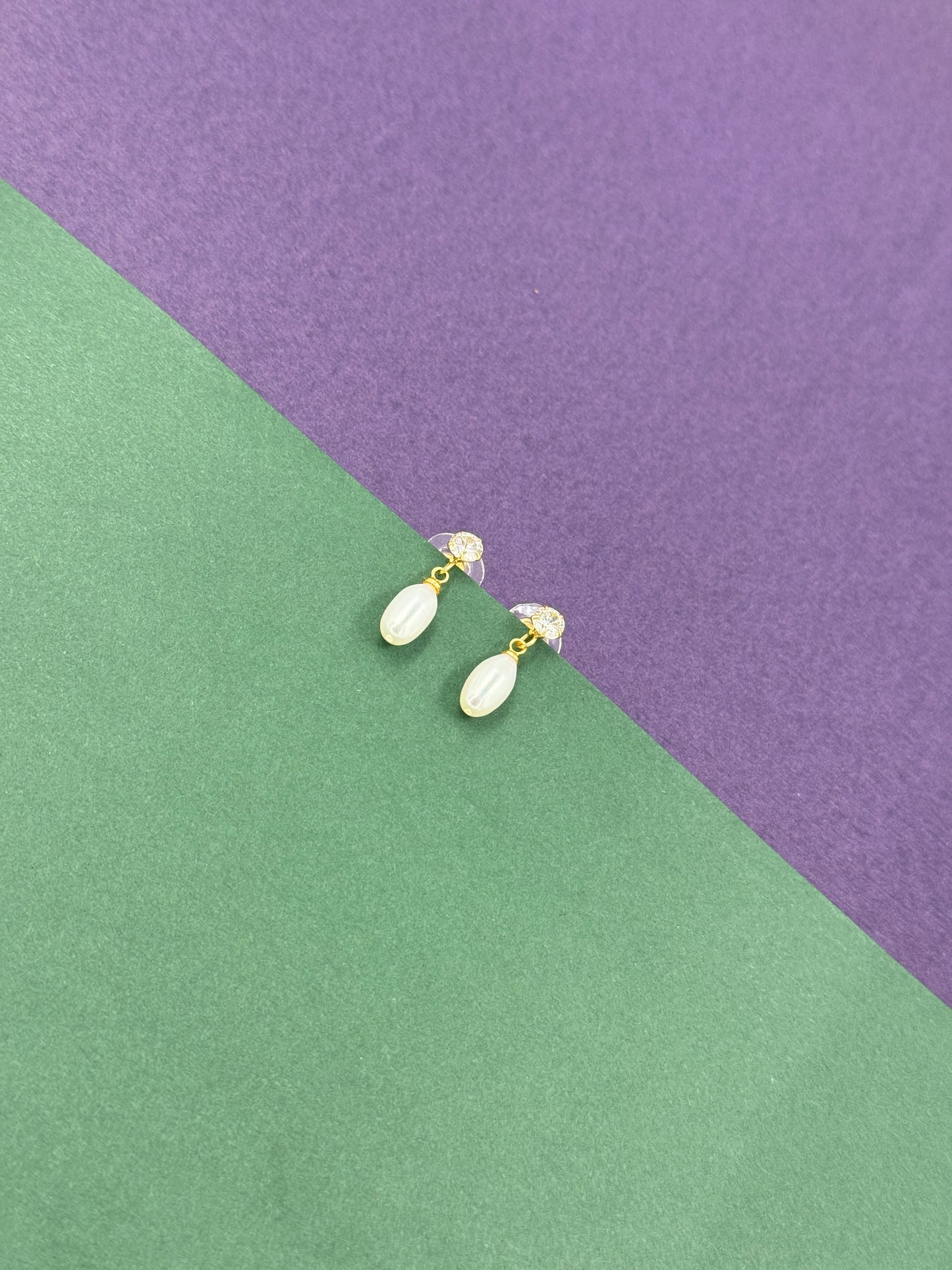 Elegant Single Stone & White Pearl Earrings