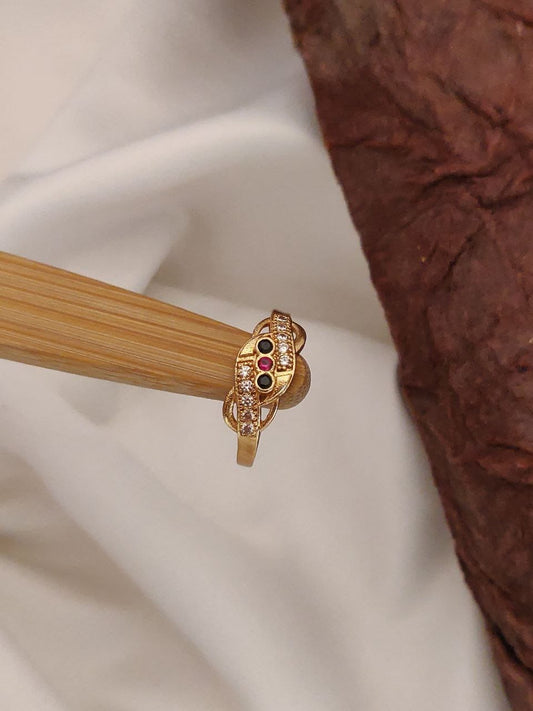 Trendy 3 Stone Ring