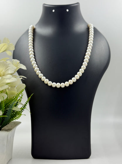 8mm Round White Freshwater Pearl Necklace – Classic Elegance