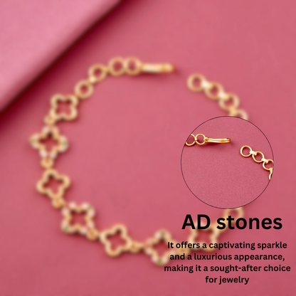 Delicate Clover Diamond Bracelet in Gold - A Symbol of Luck and Prosperity