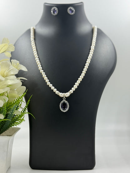 Midnight Blue Pendant Freshwater Pearl Necklace Set – Bold & Elegant
