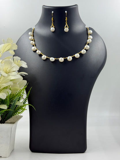 Modern Minimalist Freshwater Pearl & Gold Chain Necklace Set